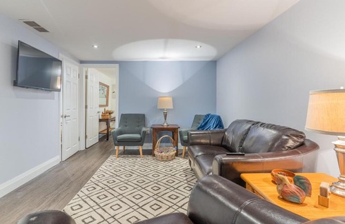 Brantford Apartamento | Beautiful apartment Brantford Sandra Street