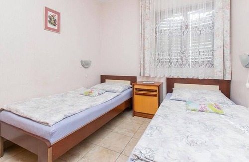Nin Apartamento | Beautiful apartment Brby near sandy beach