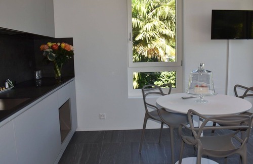 Golino Apartamento | Acogedor apartamento con WIFI, piscina, TV, patio, mascotas permitida y vista panorámica