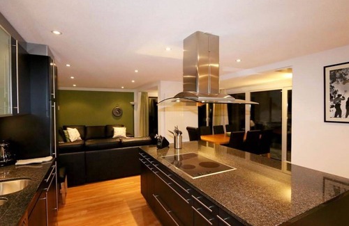Saas-Fee Apartamento | Acogedor apartamento para 8 personas con WIFI y balcón