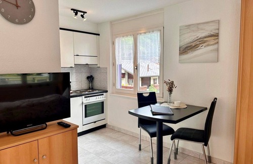 Saas-Balen Apartamento | Precioso apartamento para 2 personas con WIFI, TV, balcón y mascotas permitida