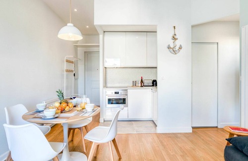 Behobie Apartamento | Bonito apartamento para 3 personas con WIFI, TV y aparcamiento