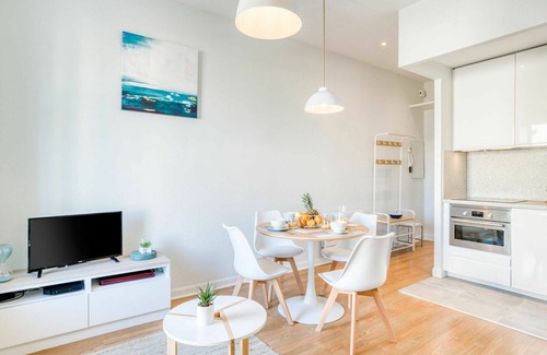 Behobie Apartamento | Bonito apartamento para 3 personas con WIFI, TV y aparcamiento