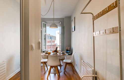 Behobie Apartamento | Bonito apartamento para 3 personas con WIFI, TV y aparcamiento