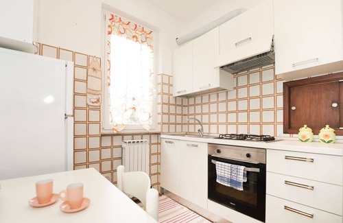 Castello Apartamento | Acogedor apartamento para 4 personas con WIFI, TV y terraza