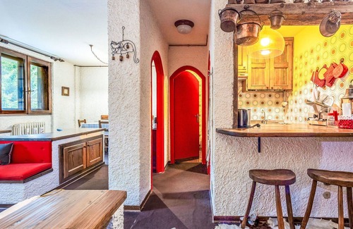 Madesimo Apartamento | Beautiful apartment for 5 people with WIFI, TV, terrace and pets allowed