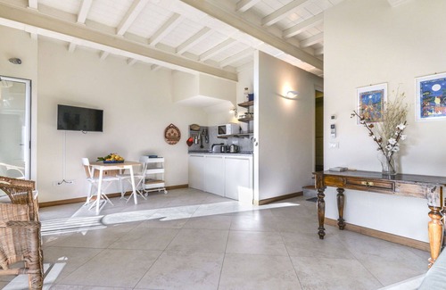 Marciana Apartamento | Acogedor apartamento para 2 personas con WIFI, A/C, balcón, mascotas permitida y aparcamiento
