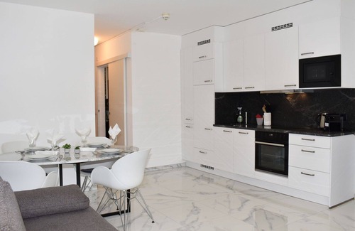 Bigogno Apartamento | Acogedor apartamento para 4 personas con A/C, piscina, WIFI, TV, balcón y vista panorámica