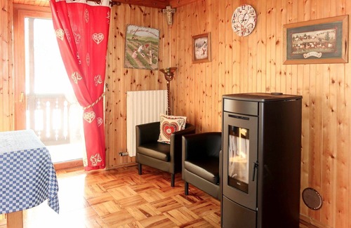 Paquier Apartamento | Hermoso apartamento para 4 personas con WIFI, TV, balcón, mascotas permitida y aparcamiento