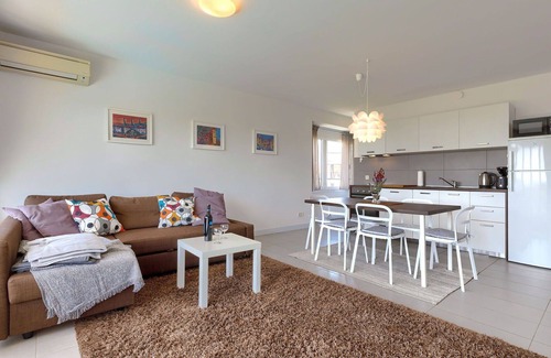 Zambratija Apartamento | Precioso apartamento para 4 personas con piscina, WIFI, A/C, TV y terraza