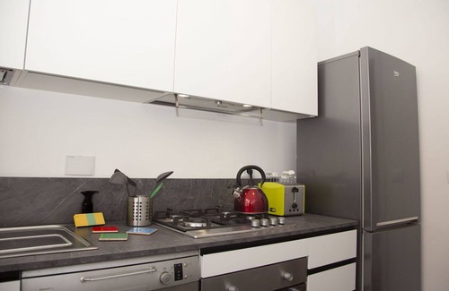 Monte Sacro Apartamento | Precioso apartamento para 5 personas con WIFI, TV, balcón, mascotas permitida y aparcamiento