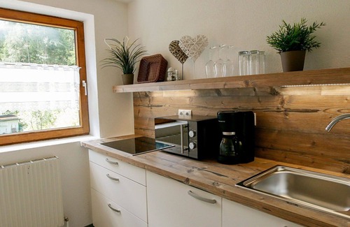 Feichten Apartamento | Acogedor apartamento para 6 personas con WIFI, TV y balcón