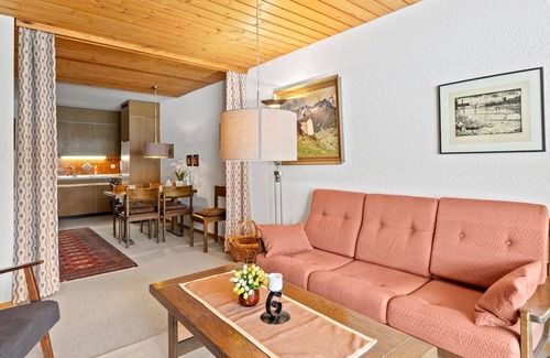 Parpan Apartamento | Hermoso apartamento para 3 personas con WIFI, TV y balcón