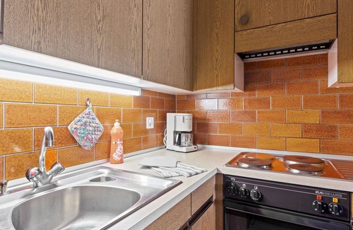 Parpan Apartamento | Hermoso apartamento para 3 personas con WIFI, TV y balcón