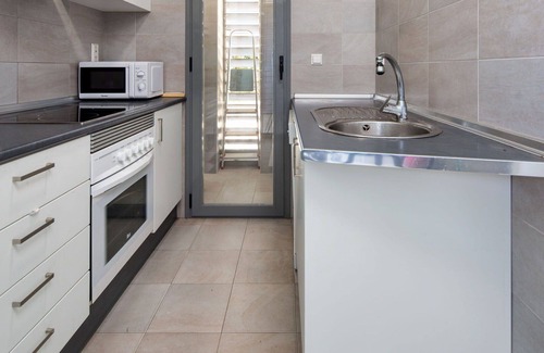 Vergel Apartamento | Bonito apartamento con WIFI, piscina, A/C, TV, terraza, mascotas permitida y aparcamiento