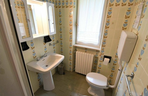 Vesta Apartamento | Precioso apartamento para 6 personas con WIFI, TV, balcón y aparcamiento