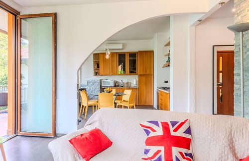 Naggio Apartamento | Hermoso apartamento para 4 personas con WIFI, A/C, TV, balcón, mascotas permitida y aparcamiento