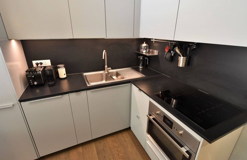 Borgonuovo Apartamento | Precioso apartamento para 4 personas con A/C, WIFI, TV y terraza