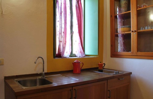 Granarola Apartamento | Apartamento con A/C, piscina, WIFI, TV, patio, mascotas permitida, vista panorámica, aparcamiento