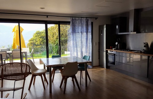 Viggianello Apartamento | BEAUTIFUL APARTMENT WITH MAGNIFICENT SEA AND MOUNTAIN VIEWS
