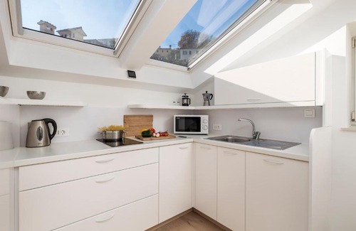 Ika Apartamento | Beautiful apartment house on the seaside