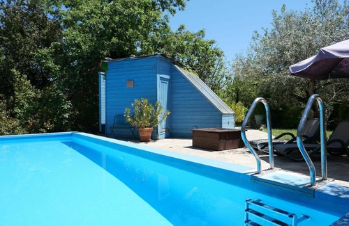 Montieri Casa | Hermoso apartamento en villa para 4 personas con piscina, terraza y mascotas permitida