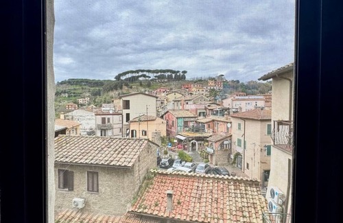 Sacrofano Apartamento | Beautiful apartment in the Borgo di Sacrofano.