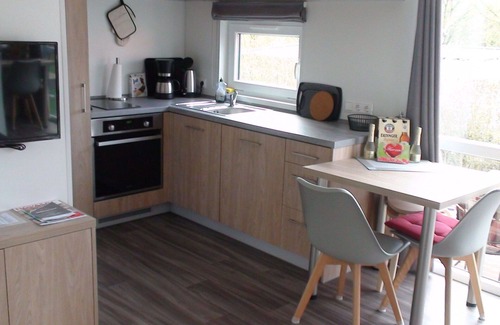Wemding Casa | Precioso apartamento en villa para 4 personas con WIFI, A/C, TV, terraza y mascotas permitida