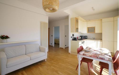 Sturla Apartamento | Beautiful Apartment In Genova With Wifi
