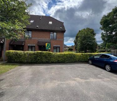 Guildford Apartamento | Beautiful apartment in Guildford with parking