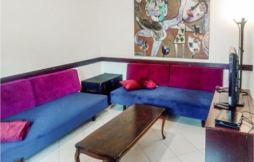 Ika Apartamento | Beautiful Apartment In Ika With Wifi