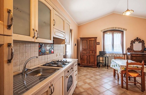 Lidarno Villa | Bonito apartamento en villa para 4 personas con WIFI, piscina, A/C, TV, patio y mascotas permitida