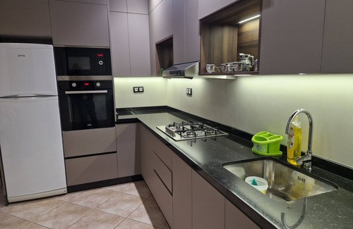 Tetouan Apartamento | Hermoso apartamento en Tetuán en un concurrido bulevar