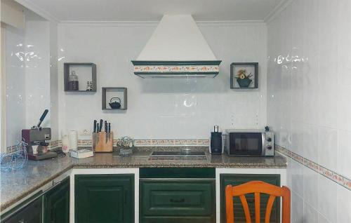 Moana Apartamento | Beautiful Apartment In Moaña With Wifi