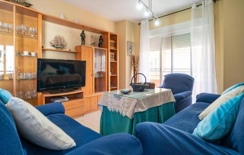 Motril Apartamento | Beautiful Apartment In Motril With Wifi