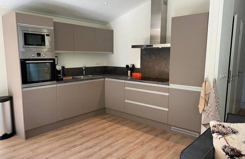 Noordoostelijk van Schaarsbergen Casa | Hermoso apartamento en villa para 4 personas con piscina, WIFI, TV, terraza y aparcamiento