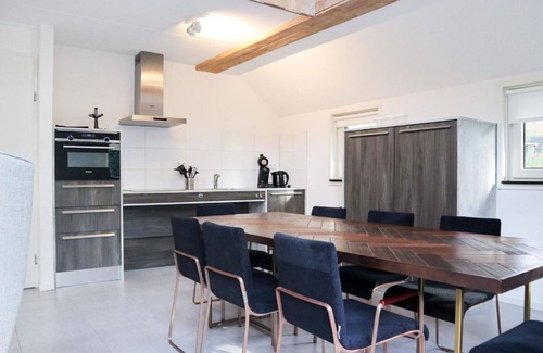 Municipality of Arnhem Casa | Bonito apartamento en villa para 6 personas con piscina, WIFI, TV, terraza y aparcamiento