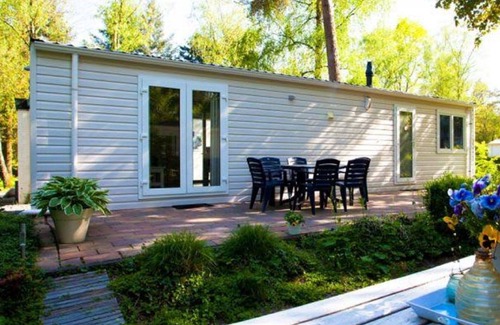 Municipality of Arnhem Casa | Bonito apartamento en villa para 6 personas con piscina, WIFI, TV, terraza y aparcamiento