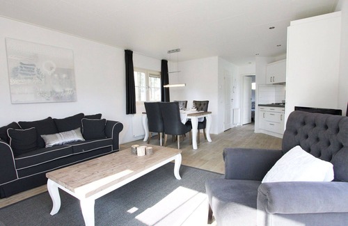 Belfeld Casa | Hermoso apartamento en villa para 4 personas con WIFI, piscina, TV y terraza