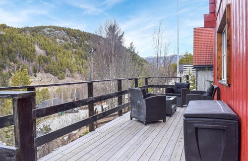 Lom Apartamento | Beautiful apartment in Bøverdalen with WiFi
