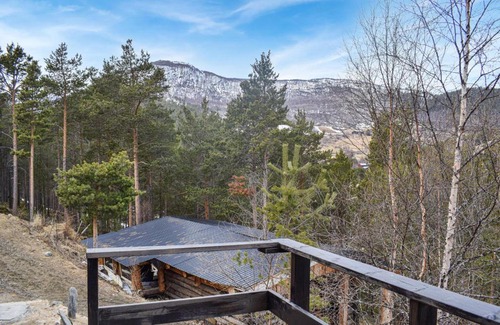 Lom Apartamento | Beautiful apartment in Bøverdalen with WiFi