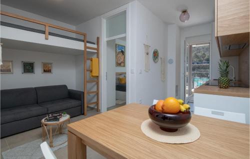Plomin Apartamento | Beautiful Apartment In Plomin Luka