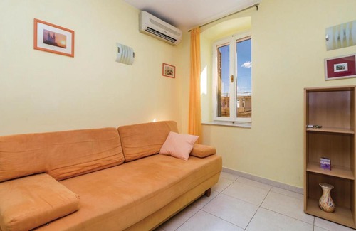 Volosko Apartamento | Beautiful apartment in Volosko with 1 Bedrooms and WiFi
