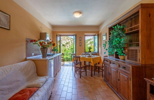 Apecchio Apartamento | Hermoso apartamento en Apecchio PU