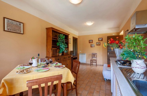 Apecchio Apartamento | Hermoso apartamento en Apecchio PU