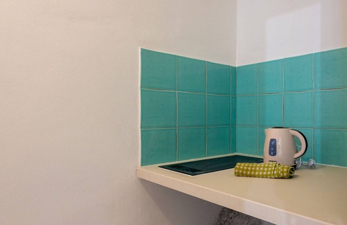 Cocconato Apartamento | Acogedor apartamento para 4 personas con WIFI, A/C, TV, balcón, mascotas permitida y aparcamiento