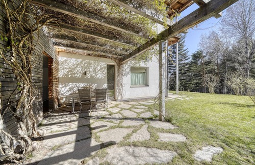 San Genesio Atesino Apartamento | Beautiful apartment with glass front and mountain panorama - near Bolzano