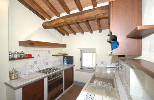 Montalcino Apartamento | Hermoso apartamento con piscina, A/C, TV, mascotas permitida, vista panorámica y aparcamiento