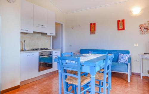 Aglientu Apartamento | Beautiful Apartment In Vignola Mare With Wifi