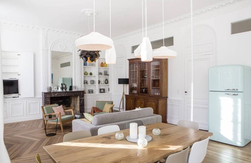 Bordeaux Golden Triangle Apartamento | Intendance · Appartement magnifique et luxurieusement décoré